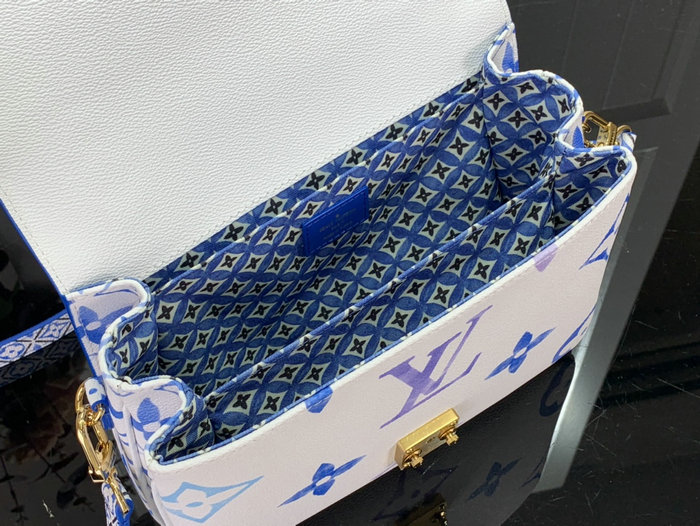 Louis Vuitton Pochette Metis MM M23055