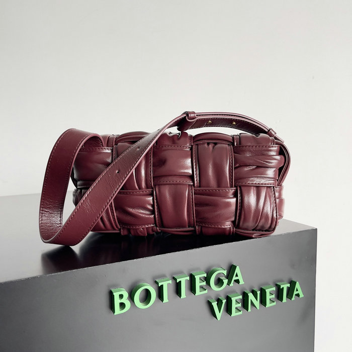 Bottega Veneta Calfskin Hobo Bag Burgundy B736233