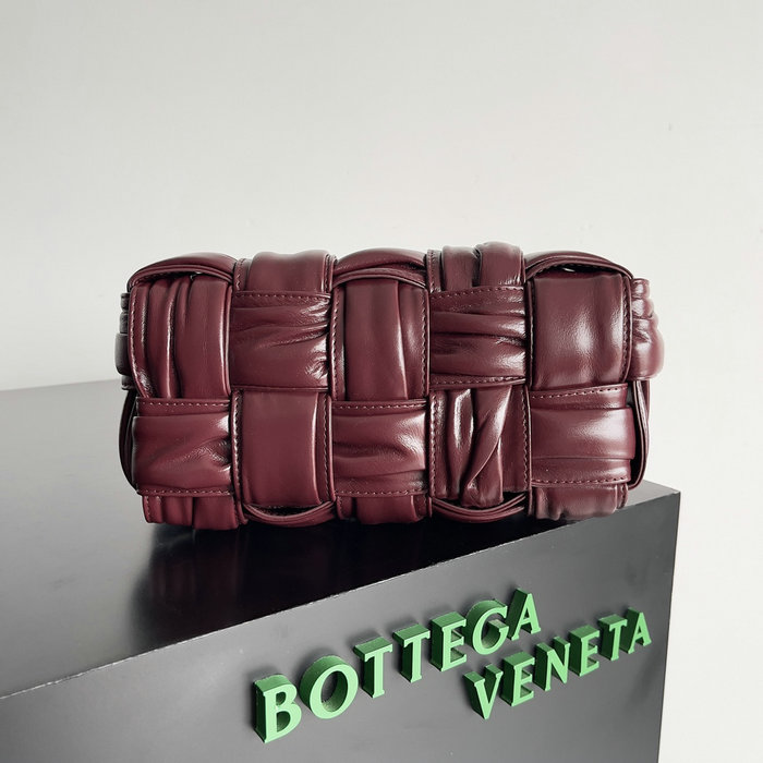 Bottega Veneta Calfskin Hobo Bag Burgundy B736233