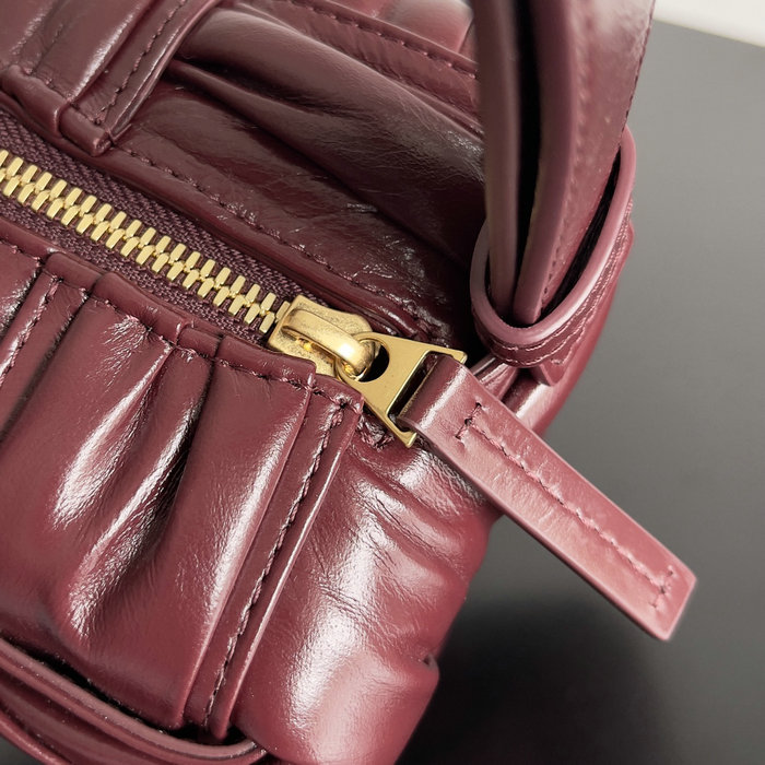 Bottega Veneta Calfskin Hobo Bag Burgundy B736233