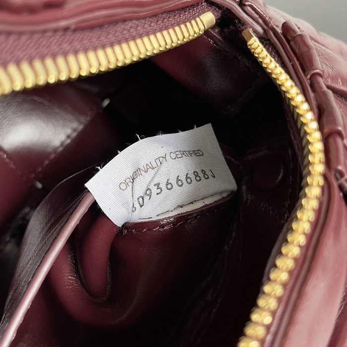 Bottega Veneta Calfskin Hobo Bag Burgundy B736233