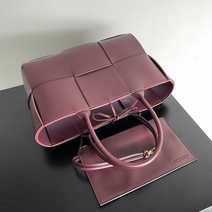 Bottega Veneta Small Arco Tote Bag Burgundy B652867