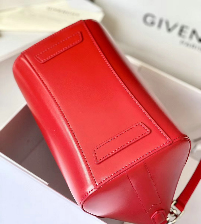 Givenchy Antigona small leather bag Red G9981