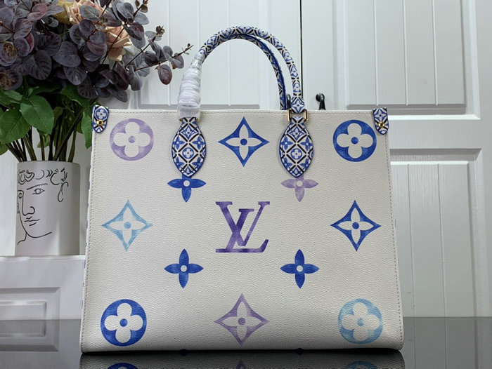 Louis Vuitton OnTheGo MM Blue M22975