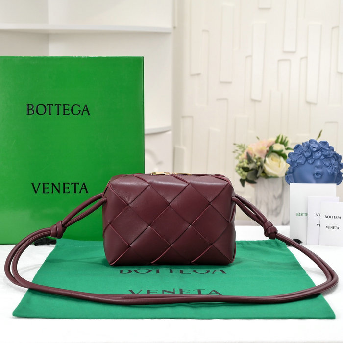 Bottega Veneta Small Cassette Camera Bag Bordeaux 6600