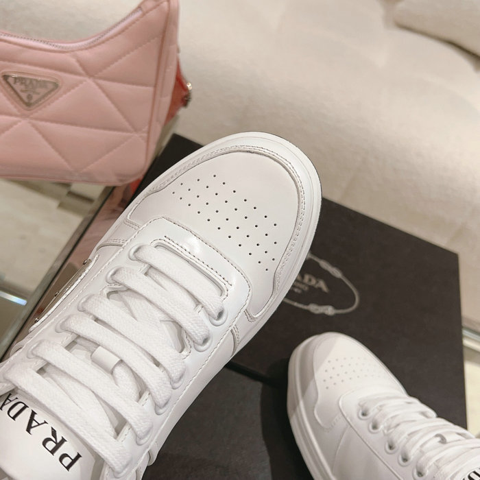 Prada Leather Sneakers SNP082701