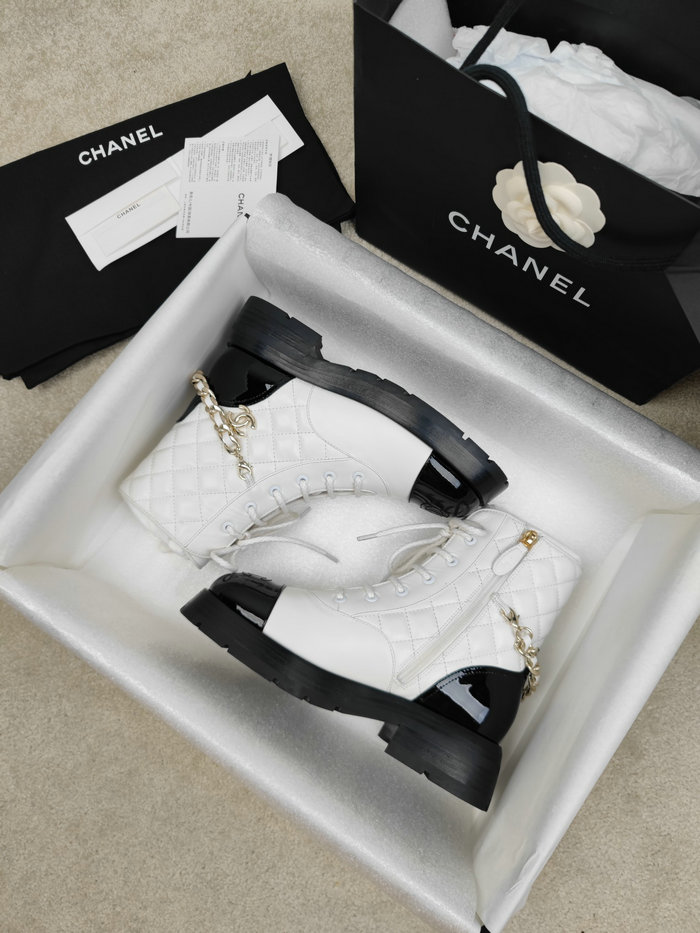 Chanel Leather Boots SNC090819