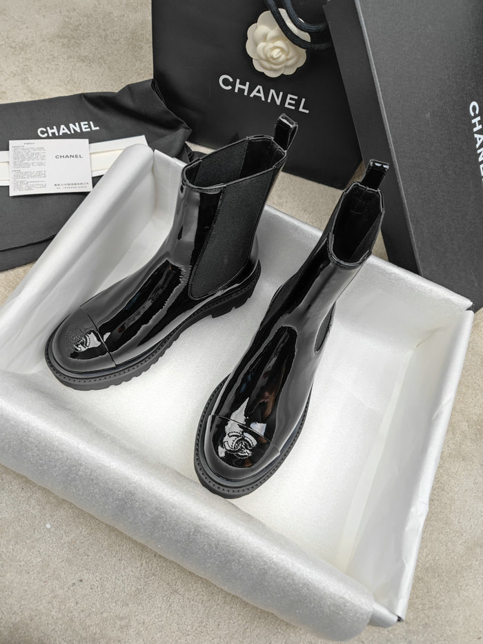 Chanel Leather Boots SNC090820