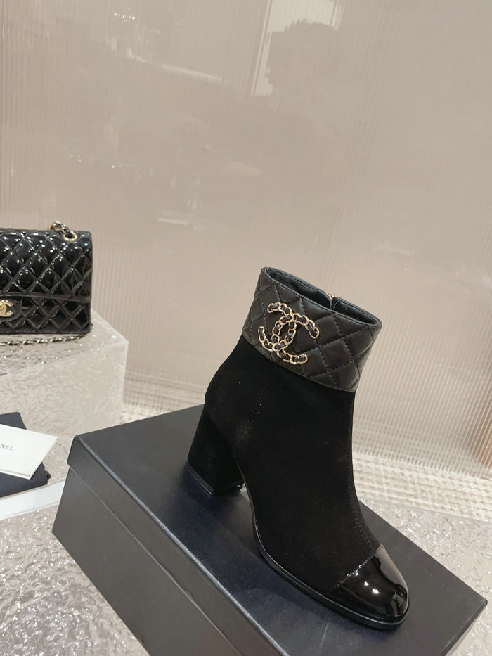 Chanel Leather Boots SNC090835