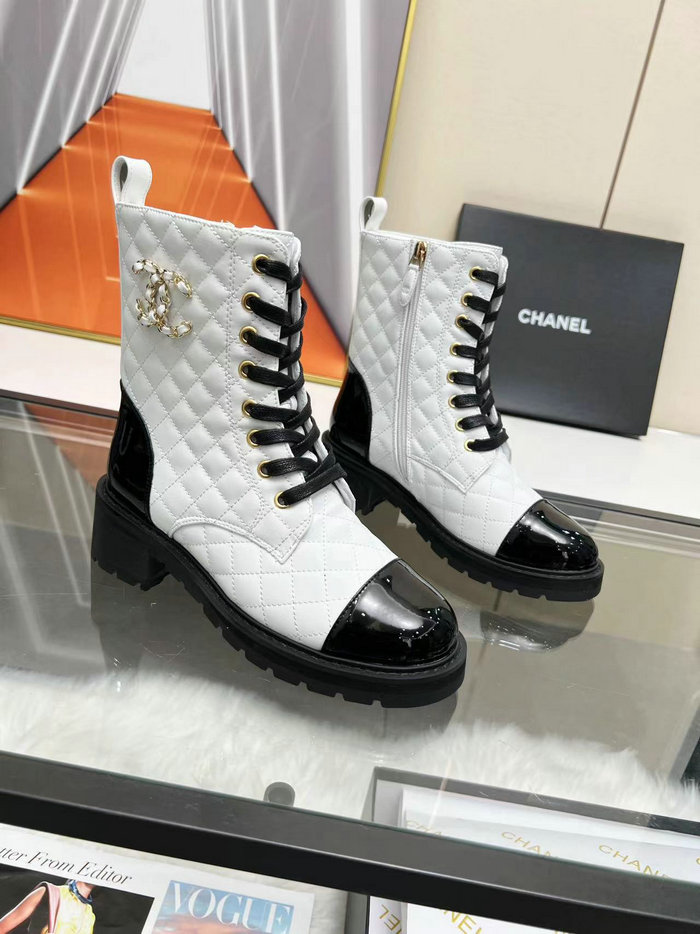 Chanel Leather Boots SNC090838