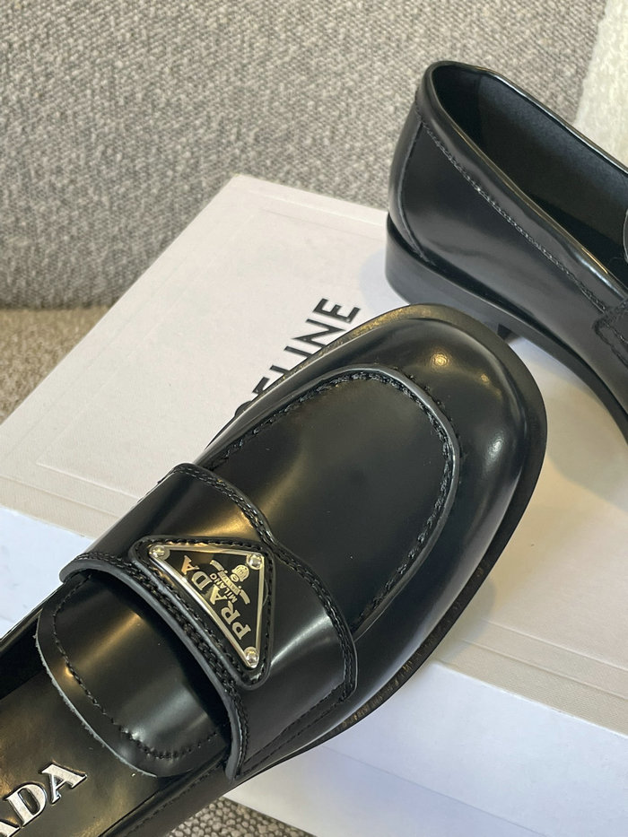 Prada Loafers SNP090802