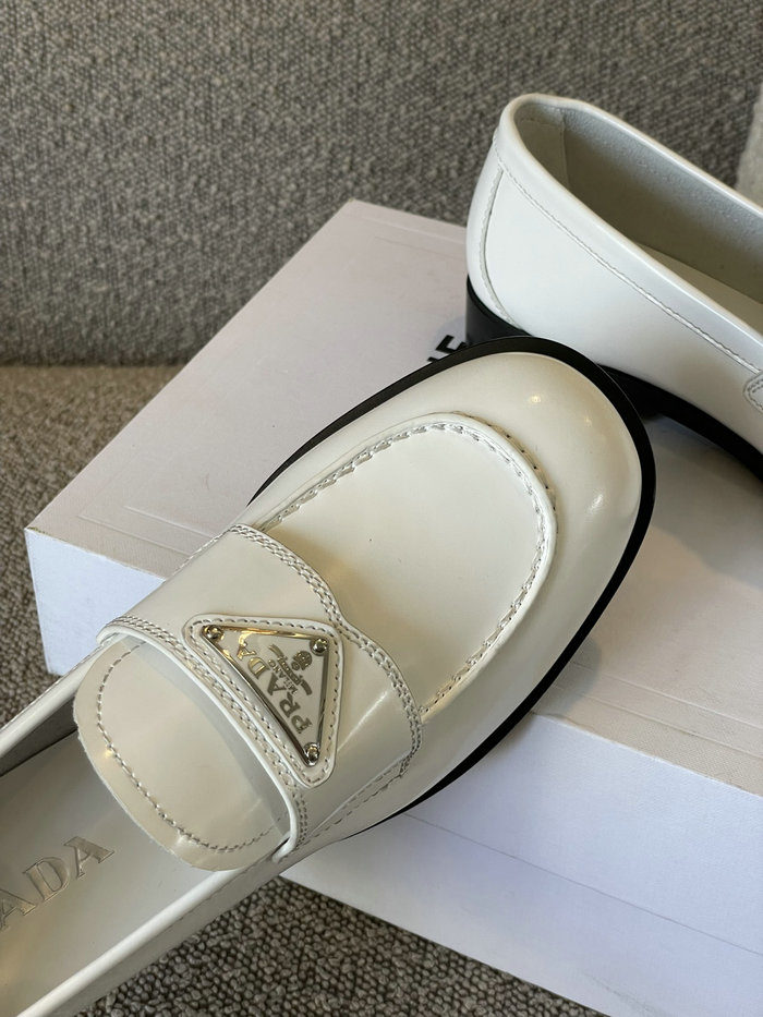 Prada Loafers SNP090803