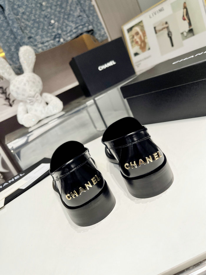 Chanel Leather Loafer SDC102102