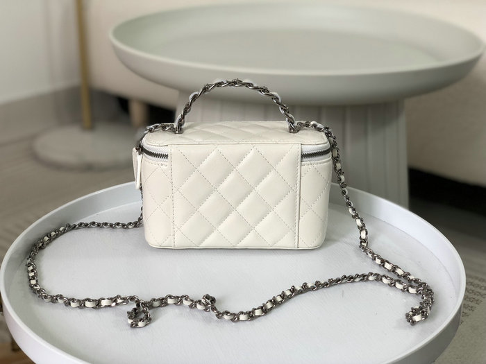 Chanel Vanity Case White AP96030