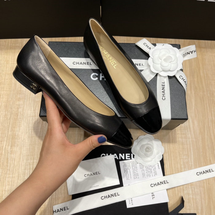 Chanel Pumps SDH121930