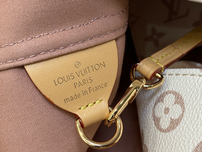 Louis Vuitton Atlantis GM M24409