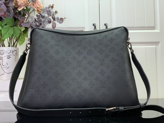 Louis Vuitton Hand It All MM Black M24132