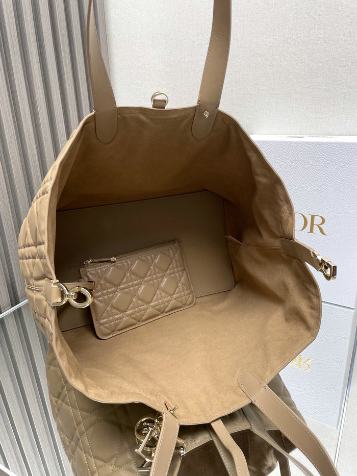 Large Dior Toujours Bag Tan M3319