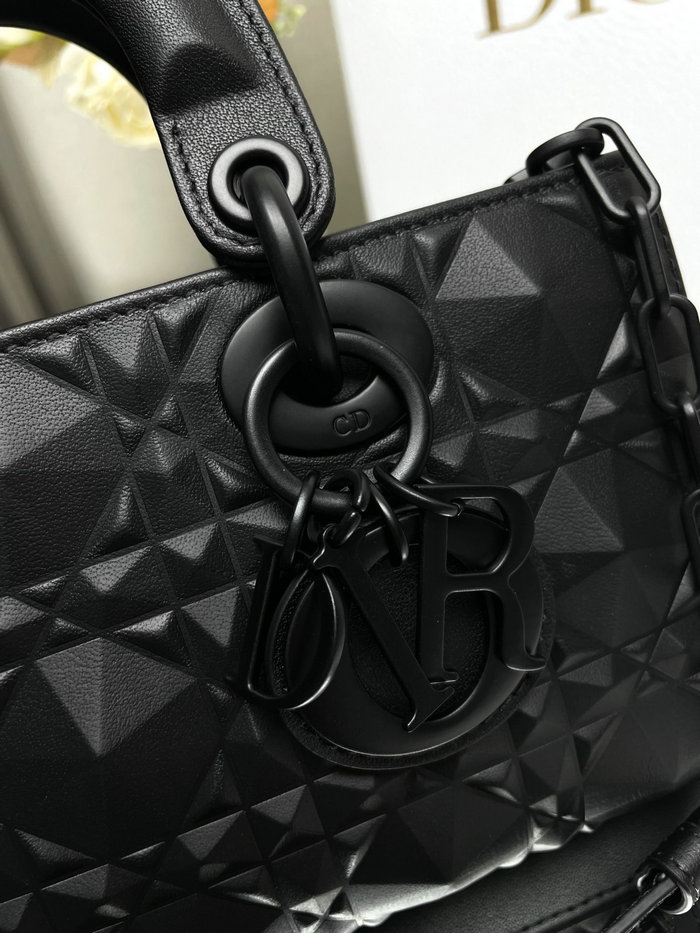 Small Dior Or Lady D-joy Bag Black DM0613