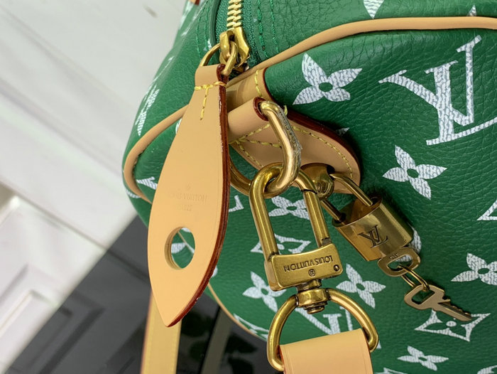 LOUIS VUITTON SPEEDY P9 BANDOULIERE 40 Green M24419