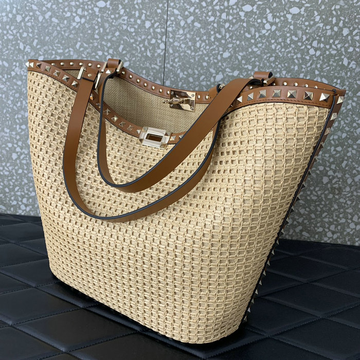 Valentino Rockstud Woven Raffia Shopping Bag V0660