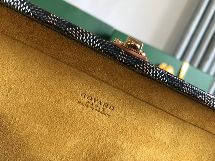 Goyard Grand Hotel Trunk Bag G020015 Brown