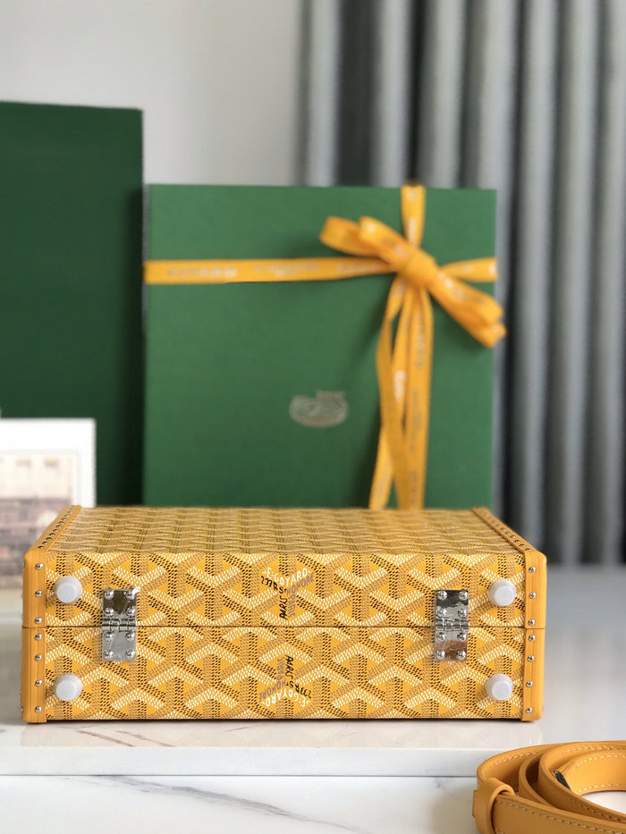 Goyard Grand Hotel Trunk Bag G020015 Yellow