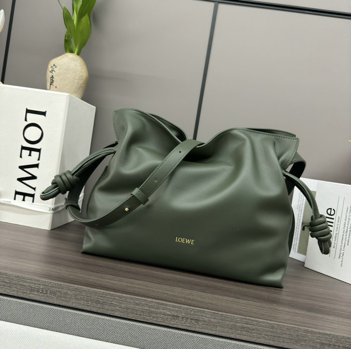 Loewe Medium Flamenco clutch Bottle Green L262386