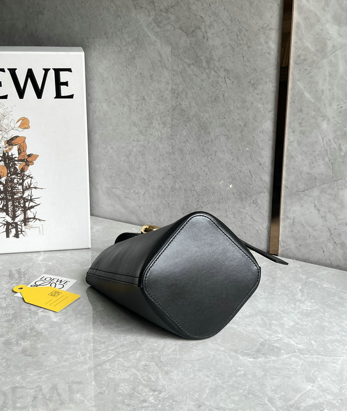 Loewe Mini Pebble Bucket Bag Black L051701