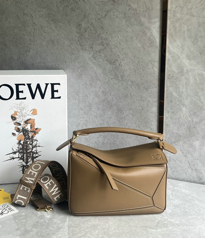 Loewe Small Puzzle Bag Brown L051702