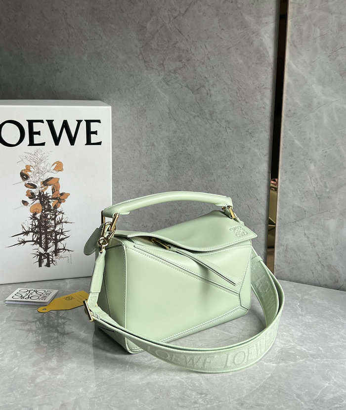 Loewe Small Puzzle Bag Green L051702