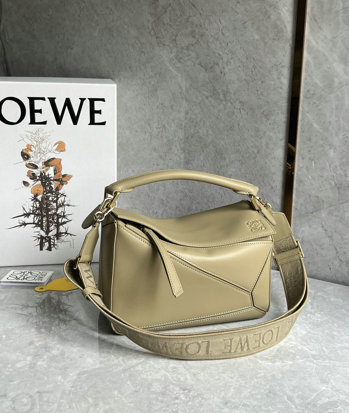 Loewe Small Puzzle Bag khaki L051702