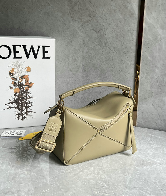 Loewe Small Puzzle Bag khaki L051702