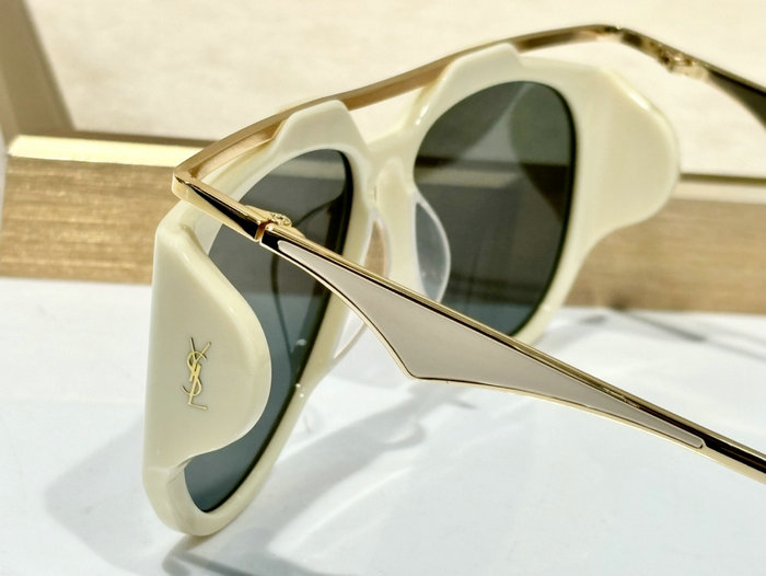 Saint Laurent Sunglasses MGS051506