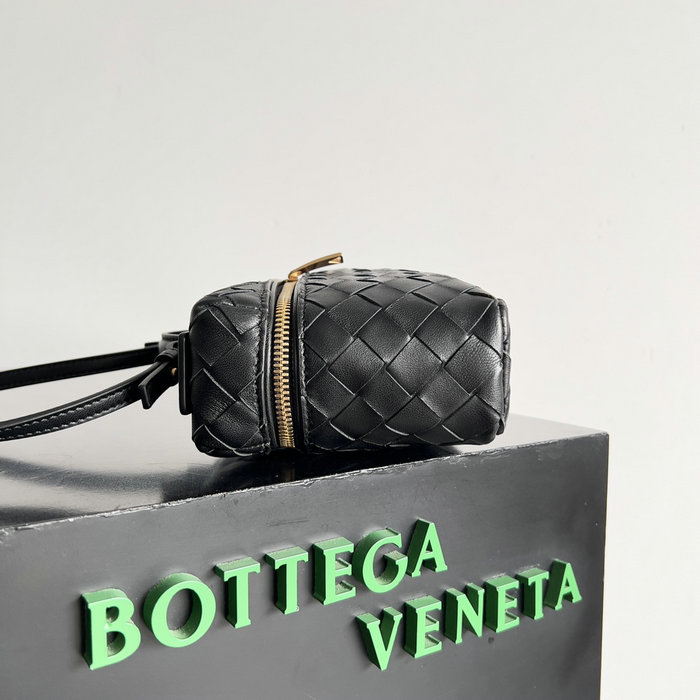 Bottega Veneta Bang Bang Vanity Case B789109 Black with Gold