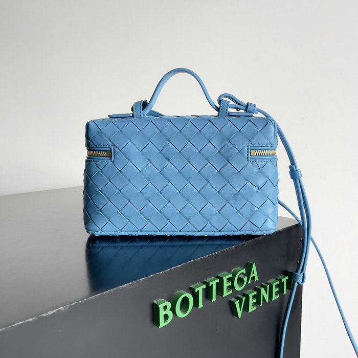 Bottega Veneta Bang Bang Vanity Case B789109 Blue