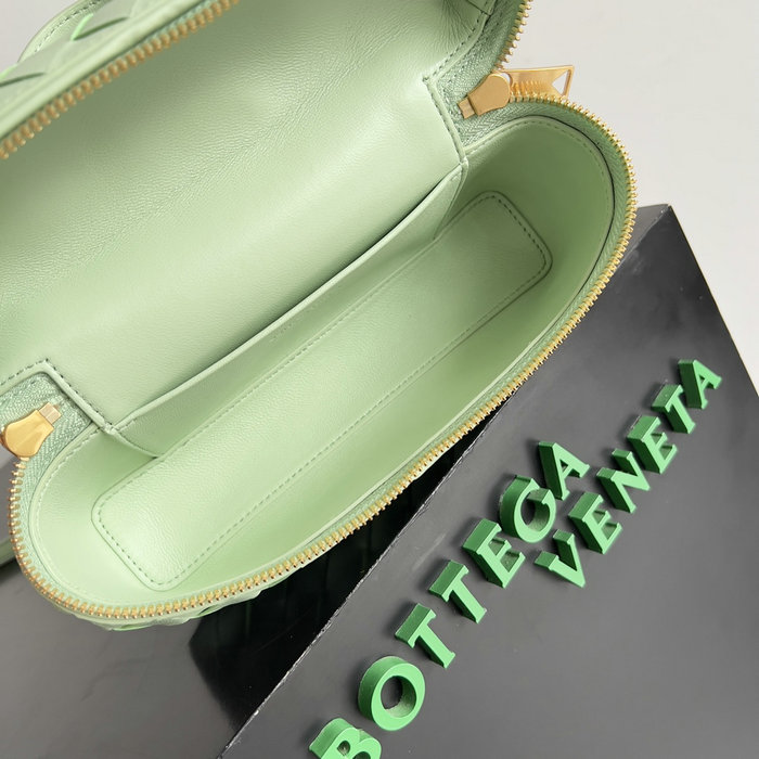 Bottega Veneta Bang Bang Vanity Case B789109 Fresh mint