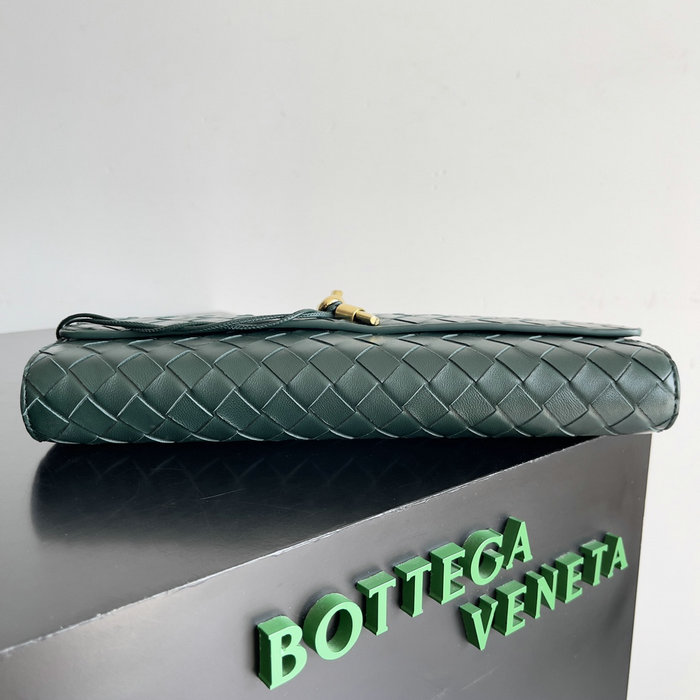 Bottega Veneta Long Clutch Andiamo 741511 Green