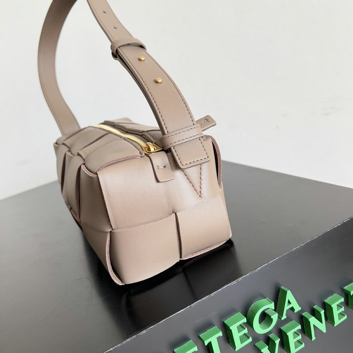 Bottega Veneta Small Brick Cassette 729166 Grey