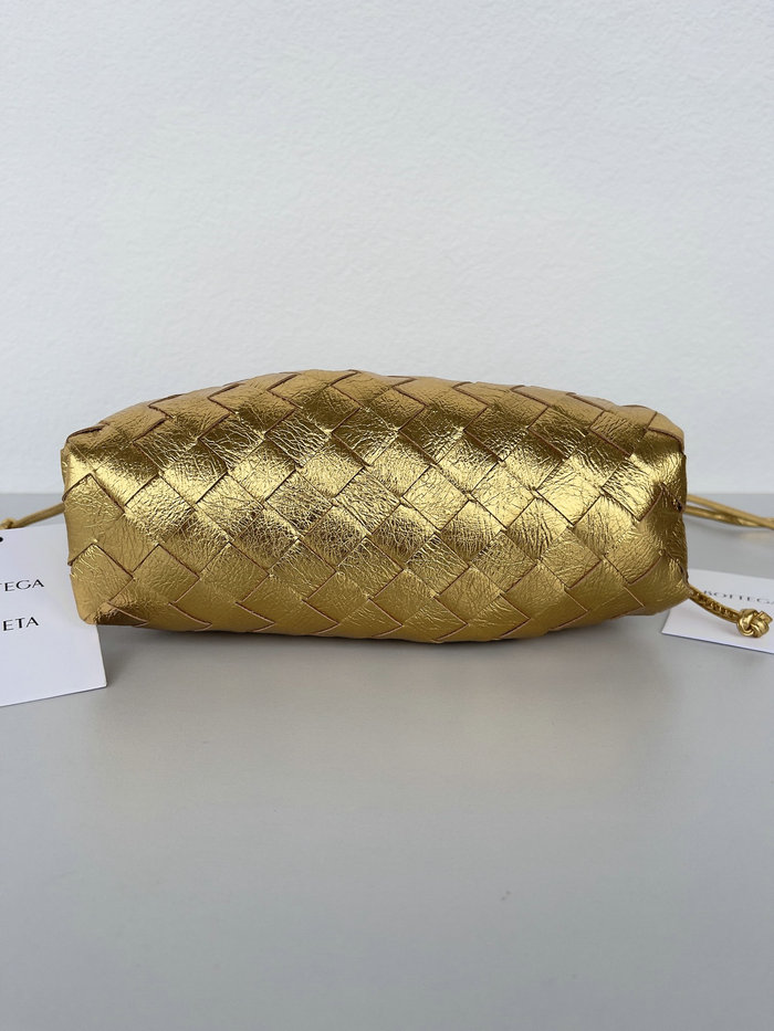 Bottega Veneta Woven Leather Small The Pouch B585851 Gold