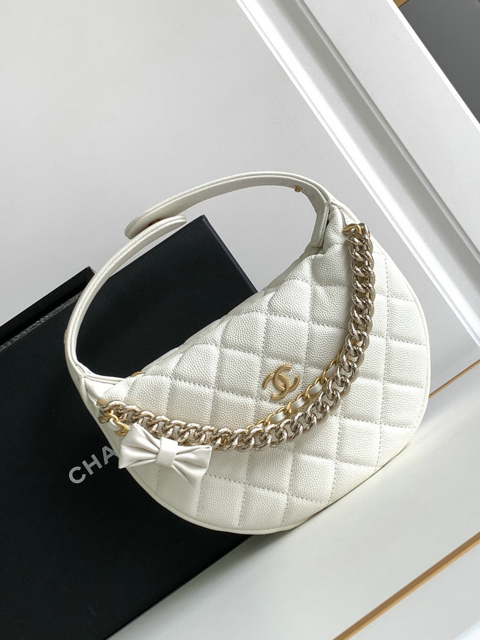 Chanel Grained Calfskin Pouch White AP3943