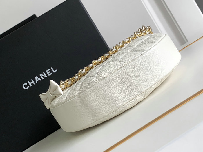 Chanel Grained Calfskin Pouch White AP3943