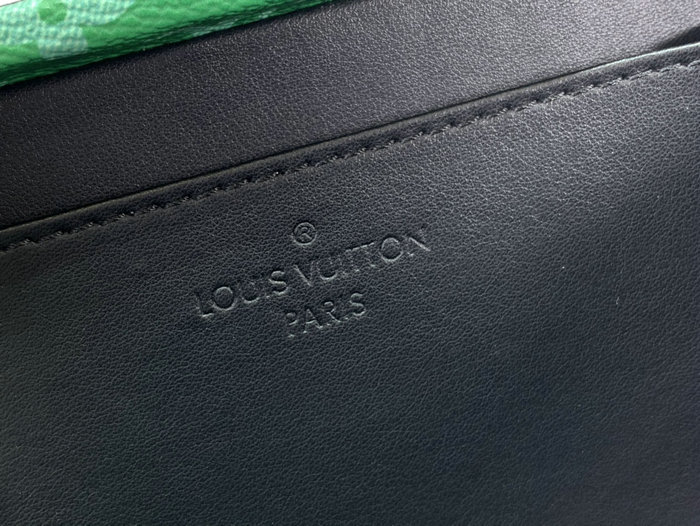 Louis Vuitton Clutch Box Green M11049