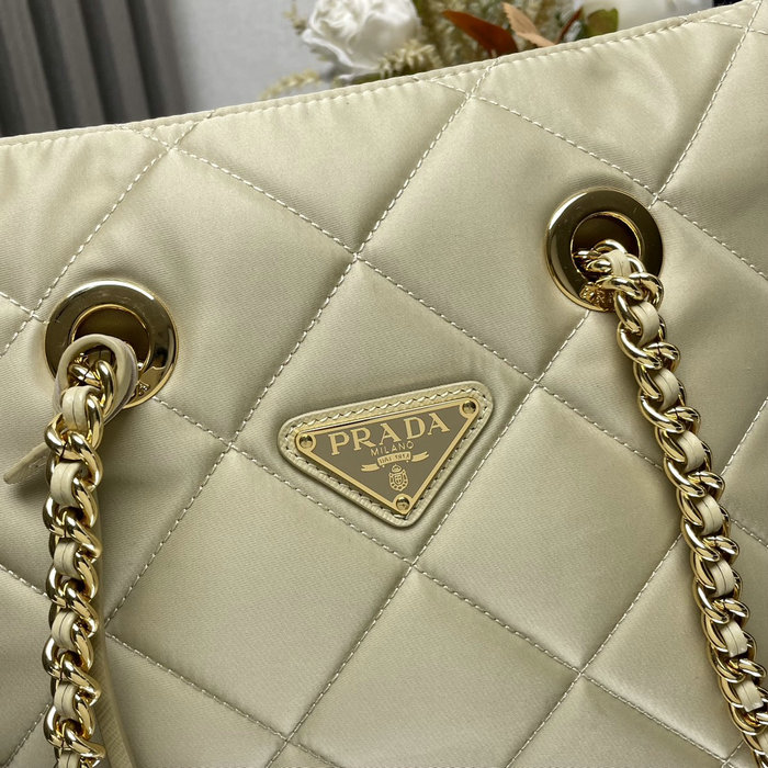 Prada Re-Edition 1995 Chain Re-Nylon tote bag 1BG468 Beige