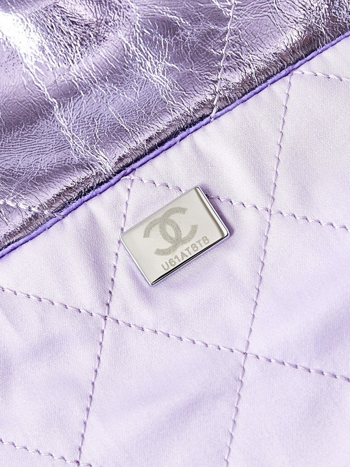 Small Chanel 22 Handbag AS3260 Metallic Purple
