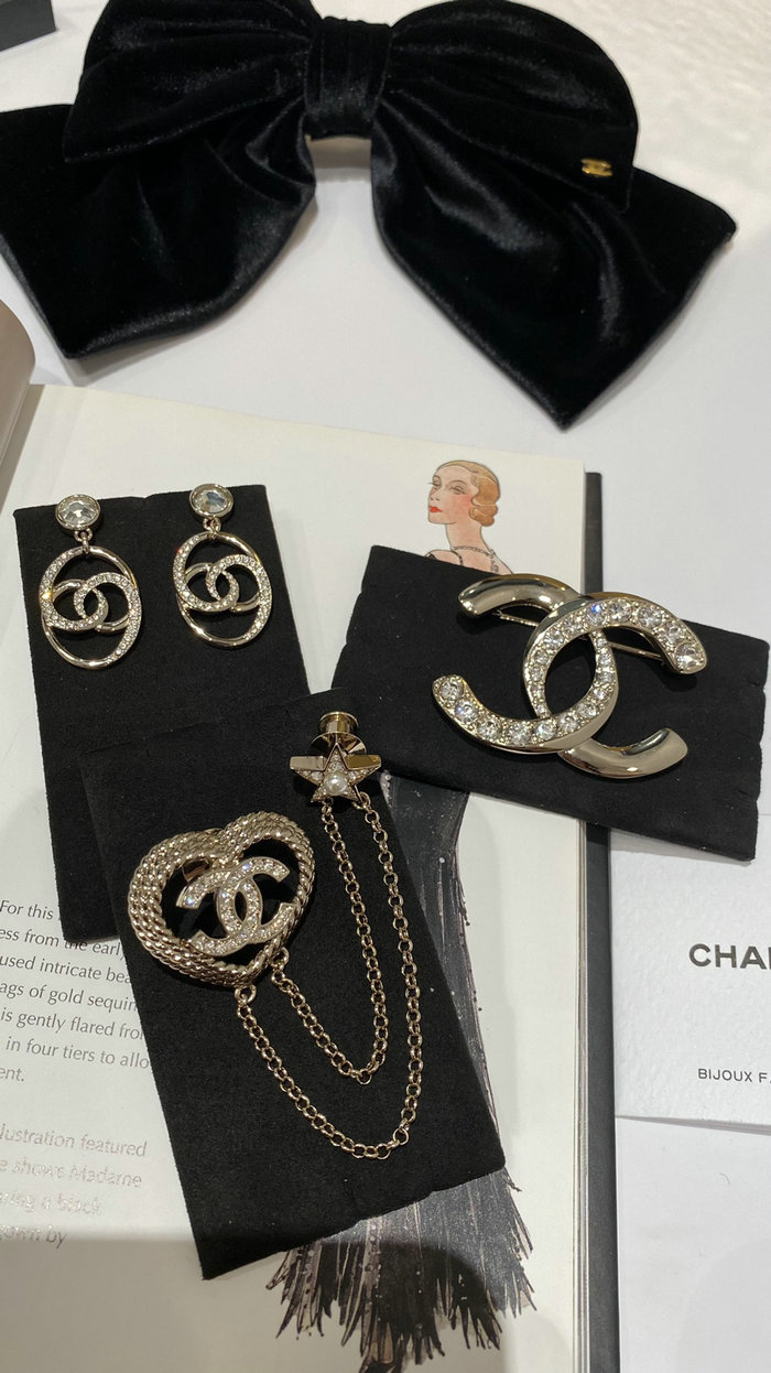 Chanel Earrings CE60302