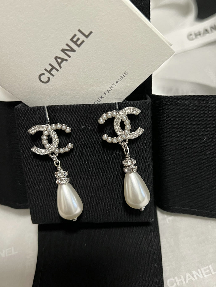 Chanel Earrings CE60308