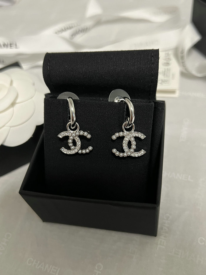 Chanel Earrings CE60309