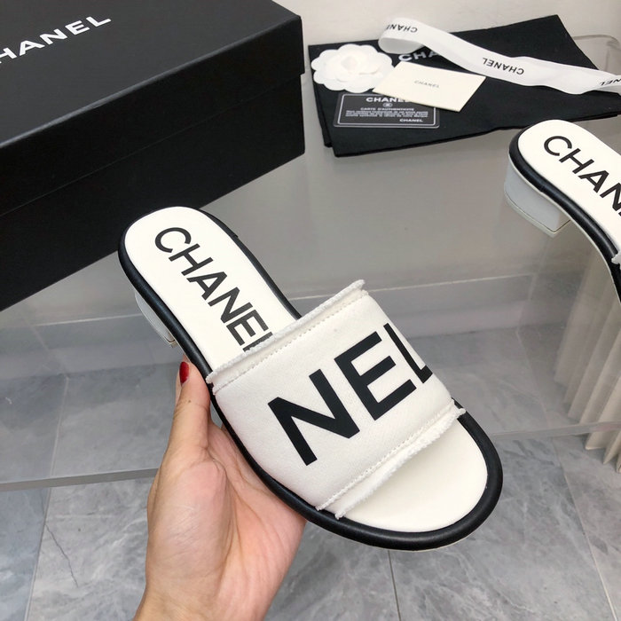 Chanel Sandals SCS60404