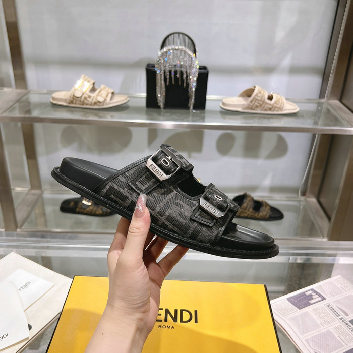 Fendi Sandals SFS60608